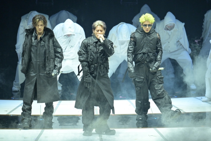 番組冒頭では「パプリカ」のダンスも披露したNumber_i