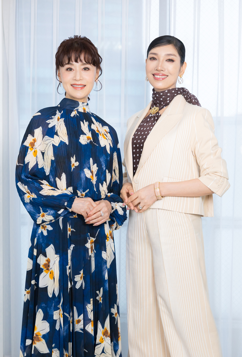 アンミカ＆大地真央（撮影／田中智久）