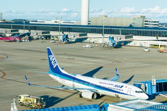 《大人の”空港の歩き方”ガイド》まるでテーマパーク!?　絶品グルメから癒しの温泉、極上スイーツ…