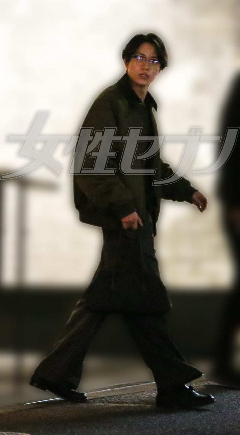 店をあとにする橋本（2026年1月）