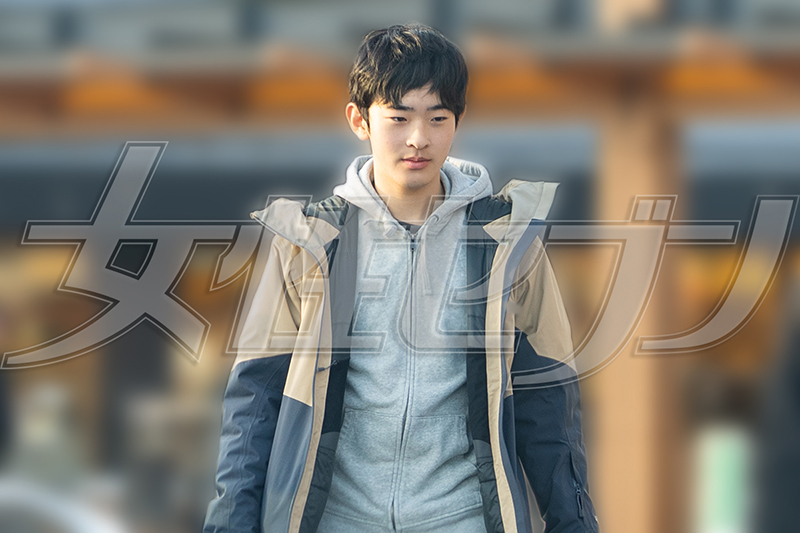 バスに戻られる悠仁さま（2026年1月）