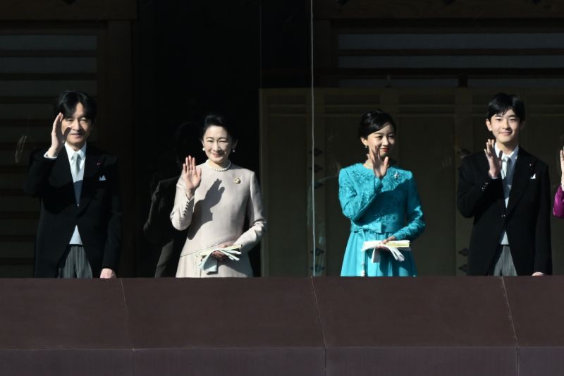 4人揃ってお手振りされた。（2026年1月、写真／JMPA）