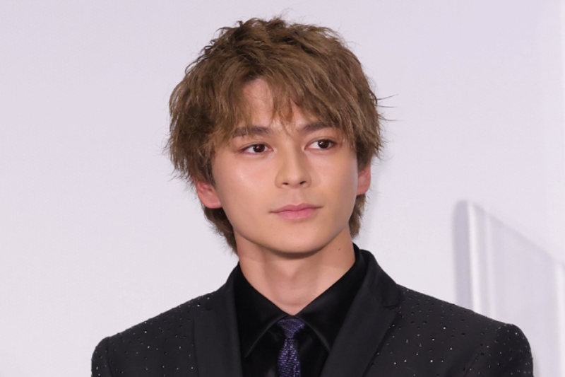 新恋人とデートする眞栄田郷敦