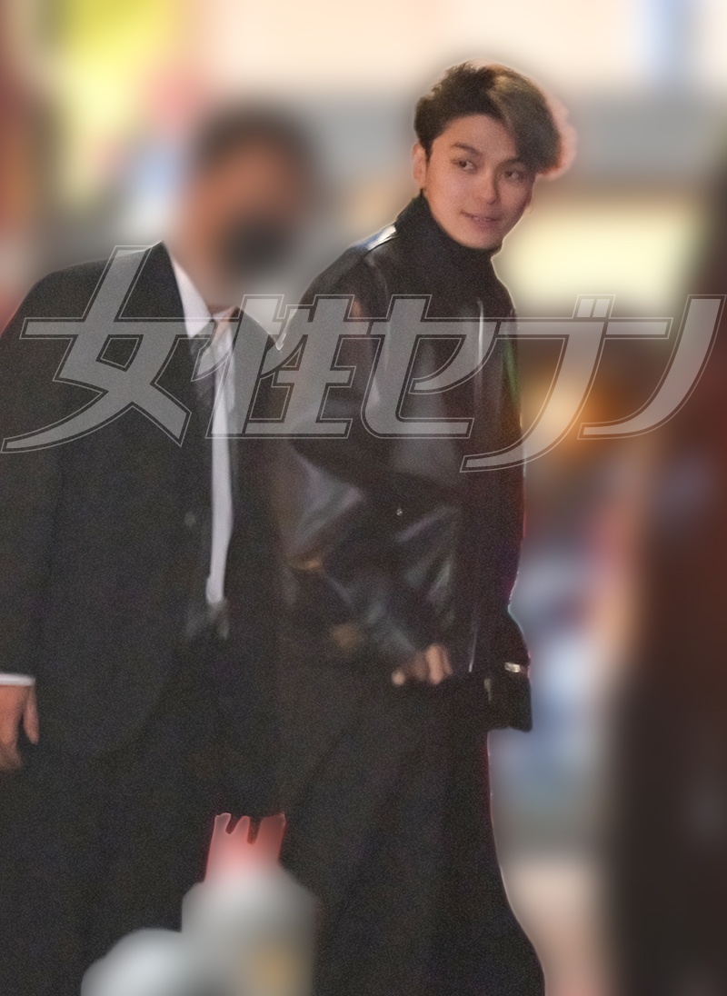 車に乗り込む眞栄田郷敦（2026年1月）