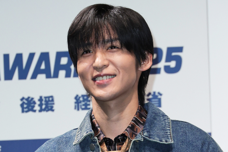 『SHOGUN 将軍』の撮影でカナダへ出発した目黒蓮