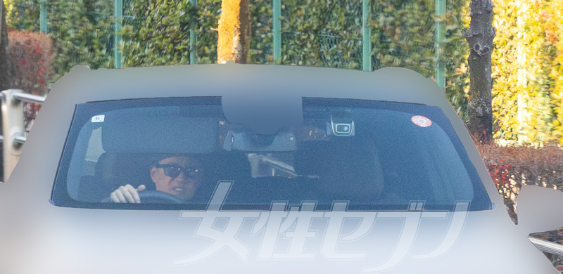 Mさんを迎えに来た中居（2025年12月下旬）