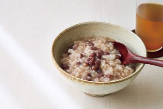 《シンプルがおいしい》滋味深く体にやさしい「小豆がゆ」「卵がゆ」「大根がゆ」「鶏がゆ」のレ…