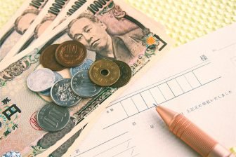 美容手術の返金トラブル、糸リフト「1本1万4000円」広告から想定外の高額契約に、「即日契約・即…