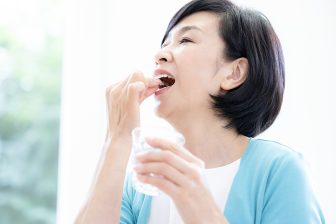 《専門医10人が回答“本当にのんでいる市販薬・処方薬”》ランキング1位は解熱鎮痛薬「ロキソプロフ…
