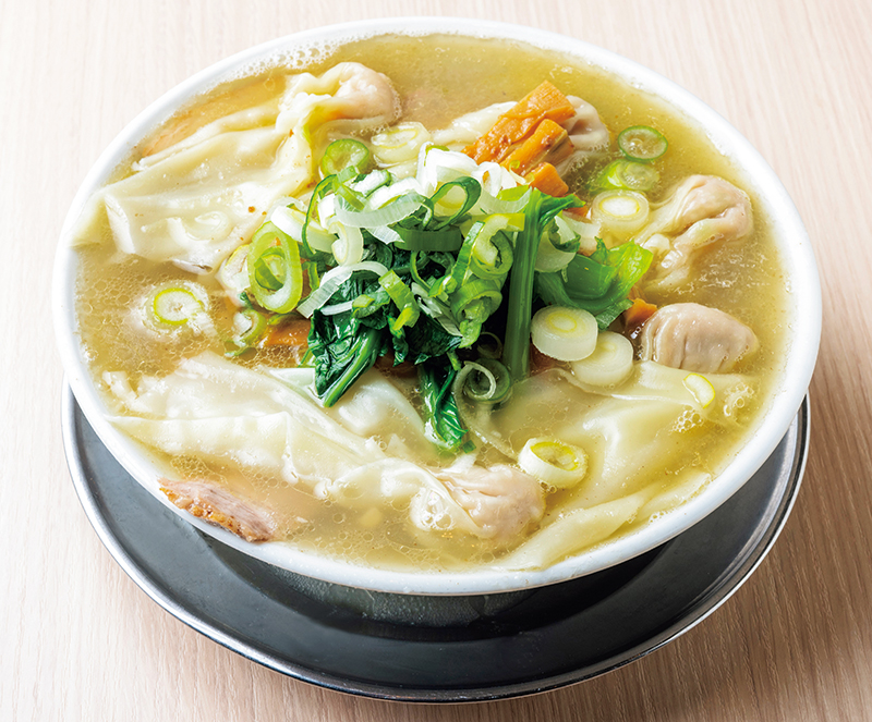 塩ワンタンメン 1550円（撮影／北原千恵美）