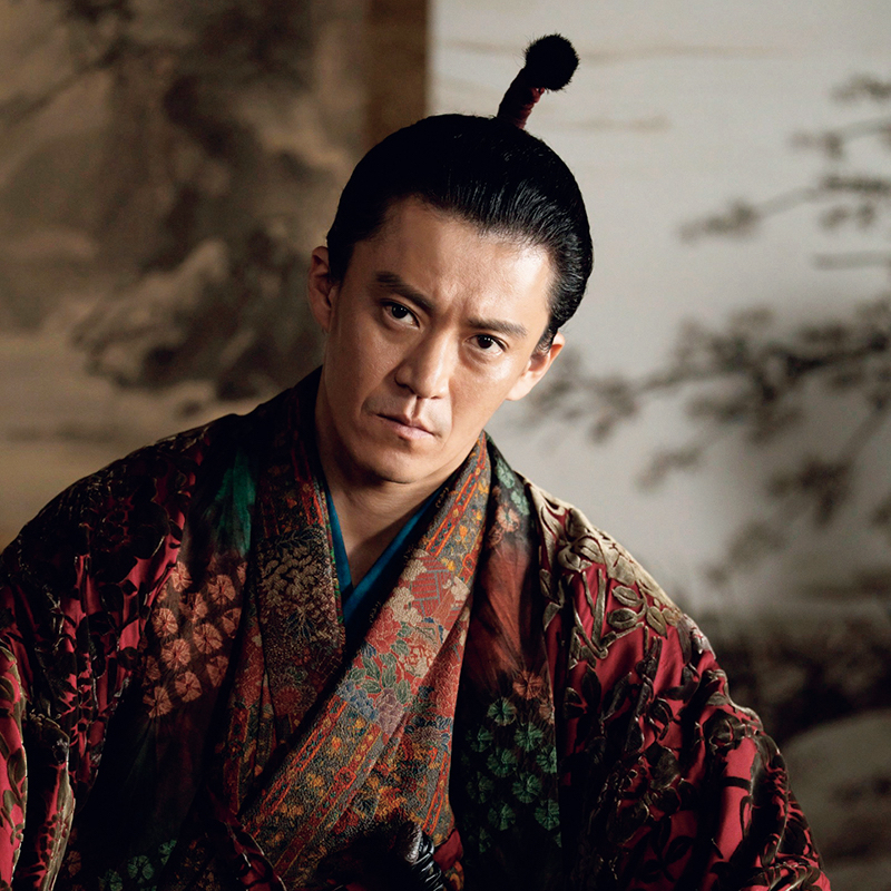 織田信長（小栗 旬）（写真／NHK）