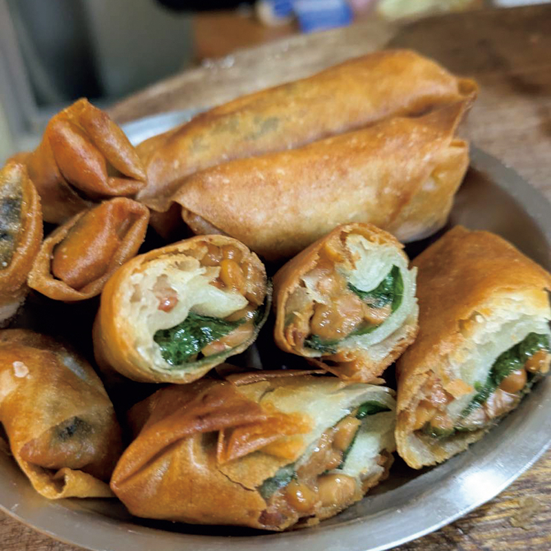 平常心を保つ納豆をメインにチーズと青じそをプラス