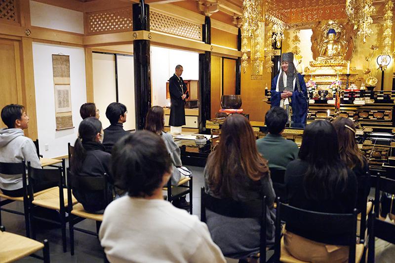 「メディカル写経会」の様子