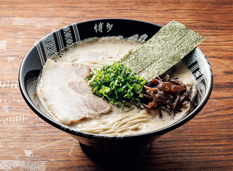 ラーメン 960円（写真提供／博多一双）