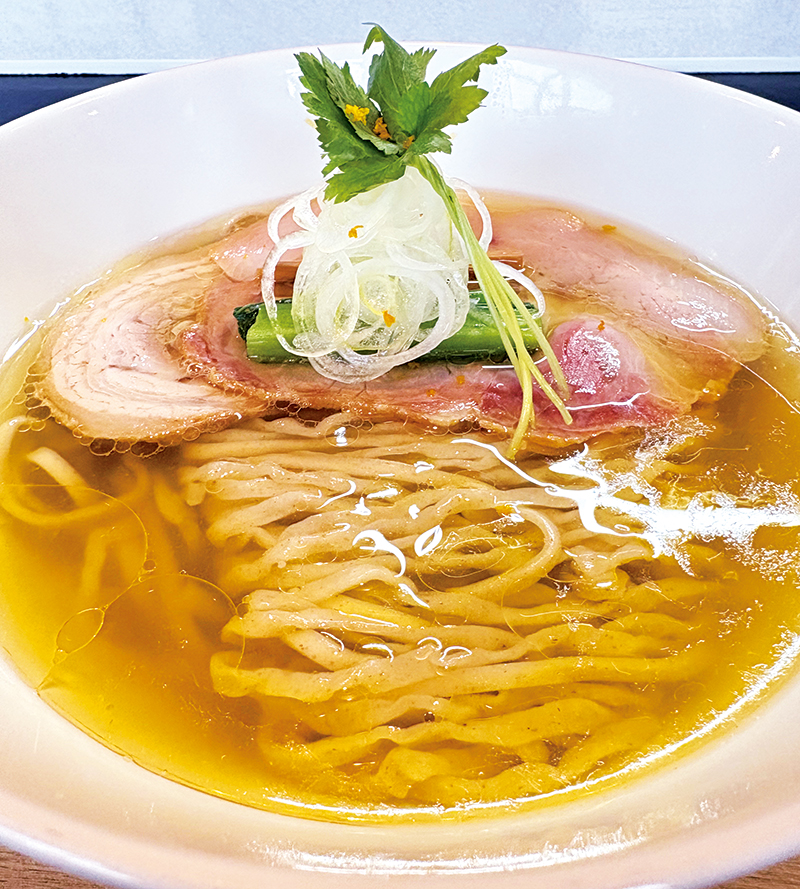 塩らぁ麺 1300円（写真提供／麺処 おぐら）