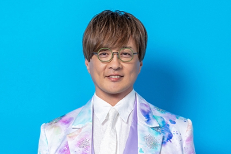 2026年の抱負を語る純烈リーダー・酒井一圭