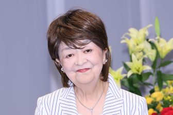 《哀悼秘話》内館牧子さん　13年間 OL勤めの“暗黒時代”を経て、40才で脚本家デビュー　女性初の横…