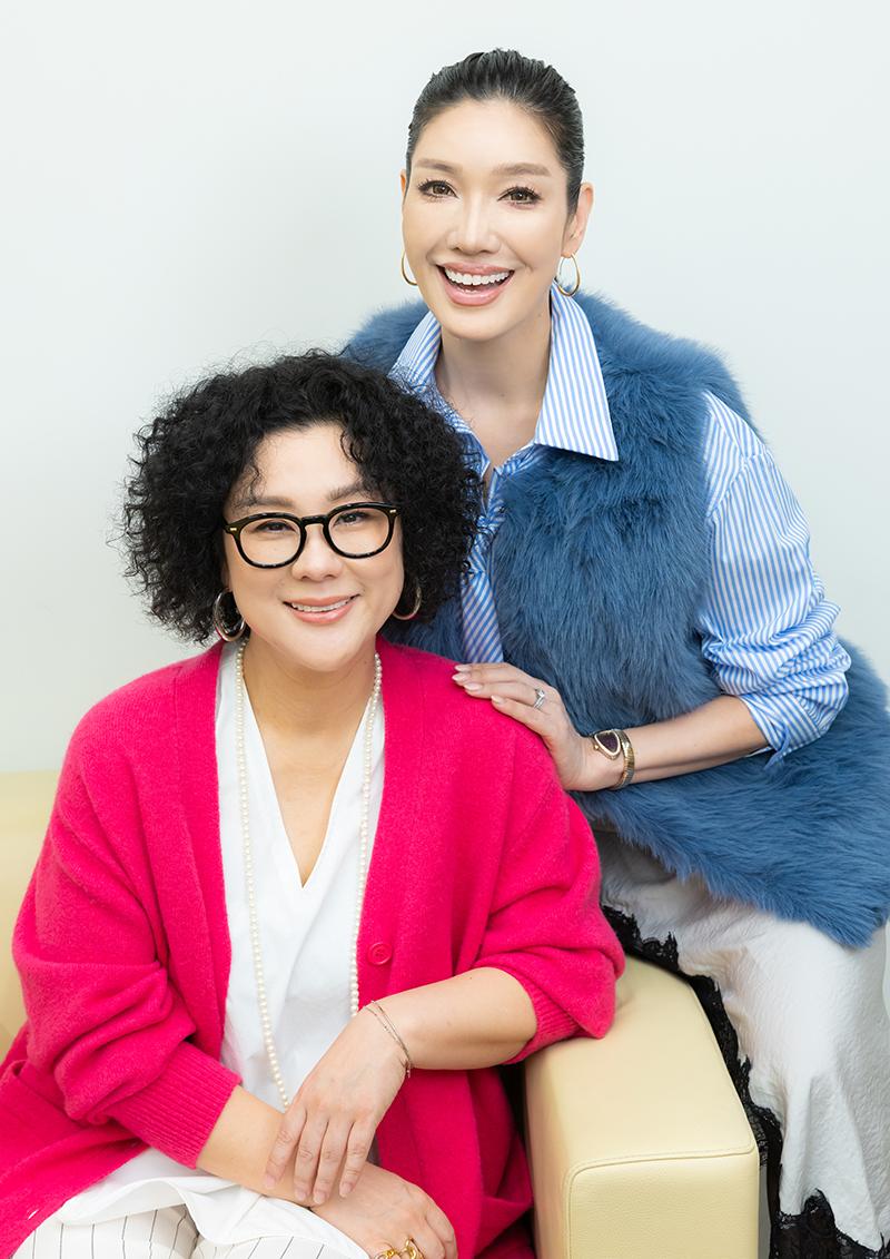 アンミカ＆ジェーン・スー（撮影／田中智久）