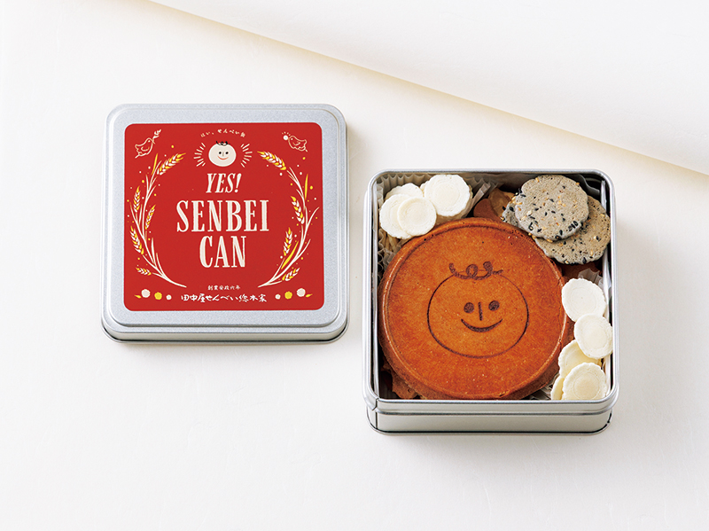 「田中屋せんべい総本家」YES! SENBEI CAN（撮影／玉井幹郎）