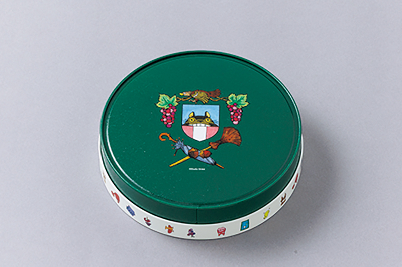 裏面には山猫（撮影／玉井幹郎）