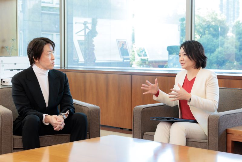 港区民という共通点から話が盛り上がる