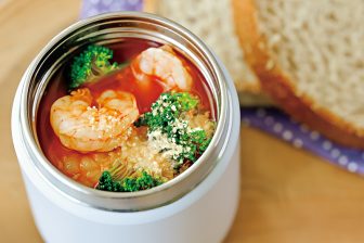 《10分以内でパパッと時短》野菜もたんぱく質もたっぷりで熱々を食べられる「スープジャー」ラン…