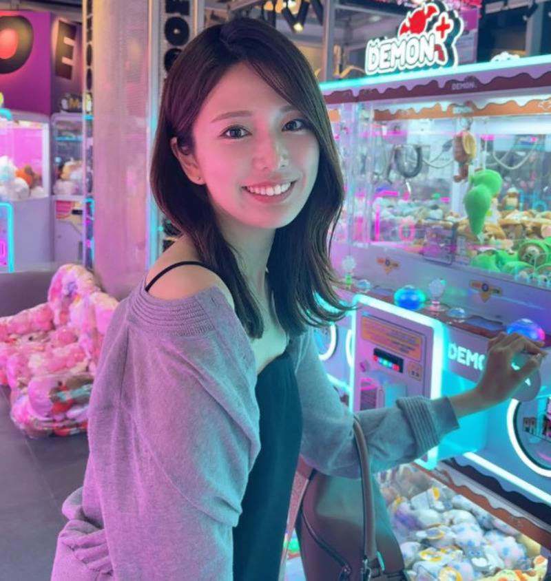 趣味はお笑い鑑賞、特技は絵本の読み聞かせという黒田アナ（インスタグラムより）