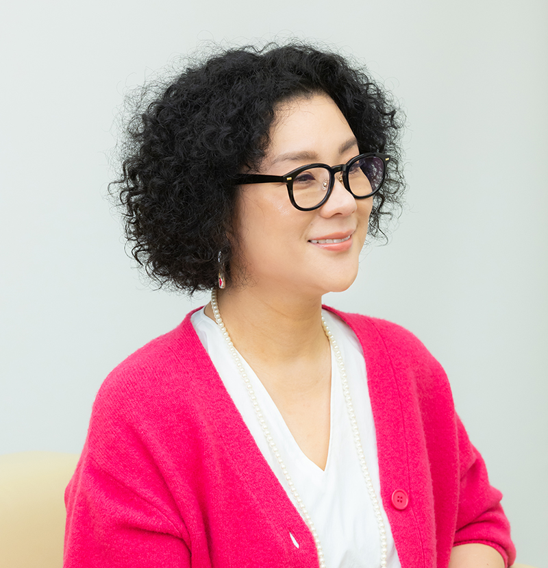 ジェーン・スー（撮影／田中智久）