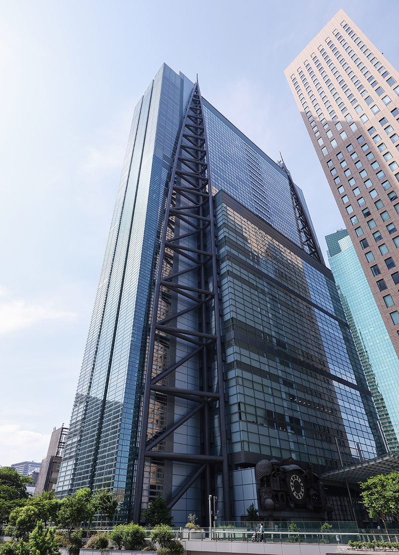 国分と日テレの雪解けは進むのか（時事通信フォト）