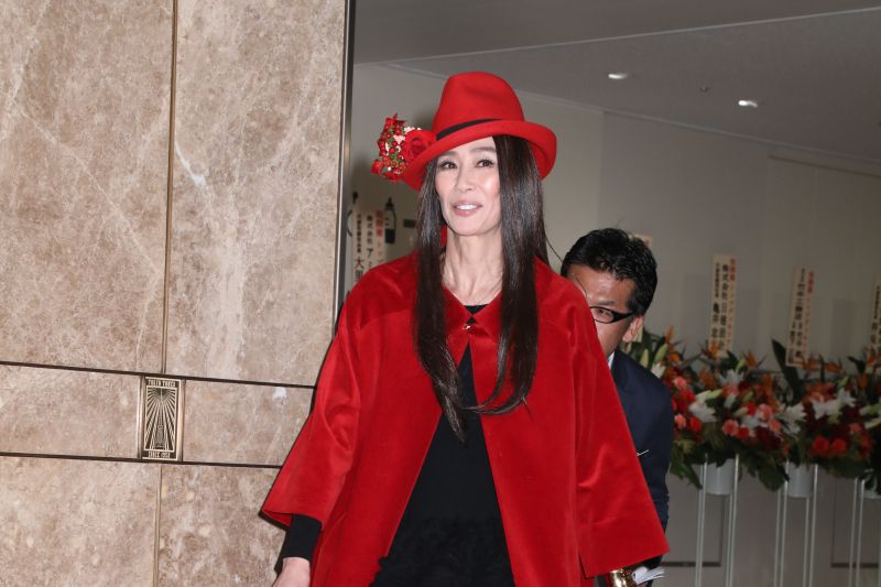 史上最高額のウニを堪能した萬田久子