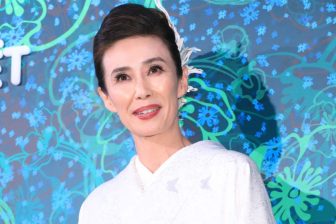 《1貫150万円のウニを…》萬田久子が愛する高級鮨「去年の5倍」に高騰も舌鼓か、所属事務所は「毎…