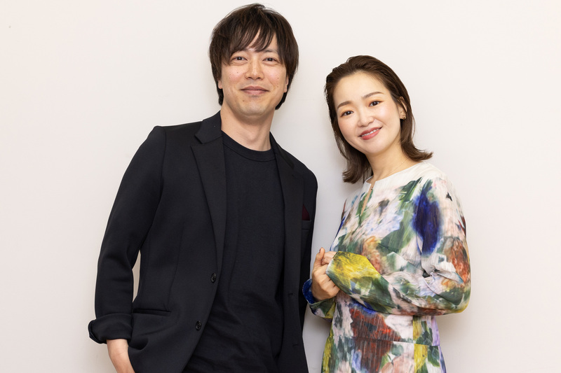 （左から）『オペラ座の怪人』のオペラ座の怪人役・飯田達郎さんとクリスティーヌ・ダーエ役・山本紗衣さん