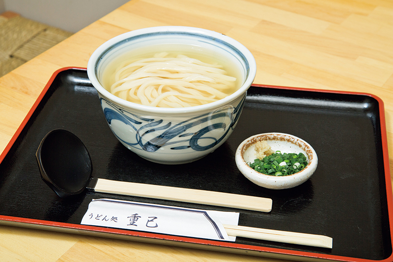 『冷かけ』（850円）。清らかに澄み切った絶品のだしですっきり味わえる