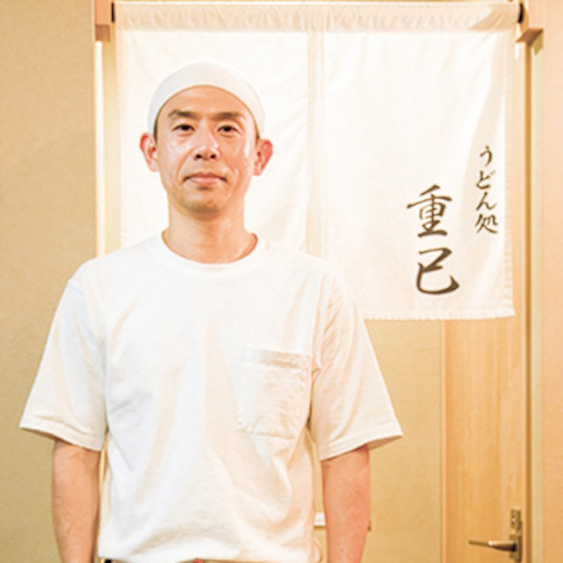 「うどん処 重己」店主・小川友作さん「薄口しょうゆは香川スタイルです」