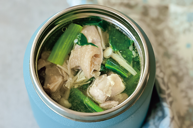 「小松菜とえのきのしょうが塩麹スープ」