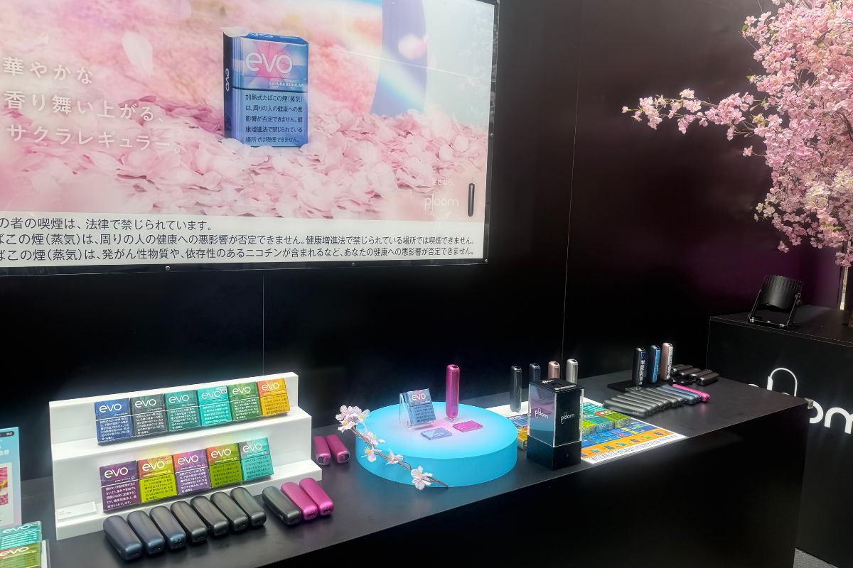 「Ploom LOUNGE」内では「EVO」全銘柄のテイスティングが可能