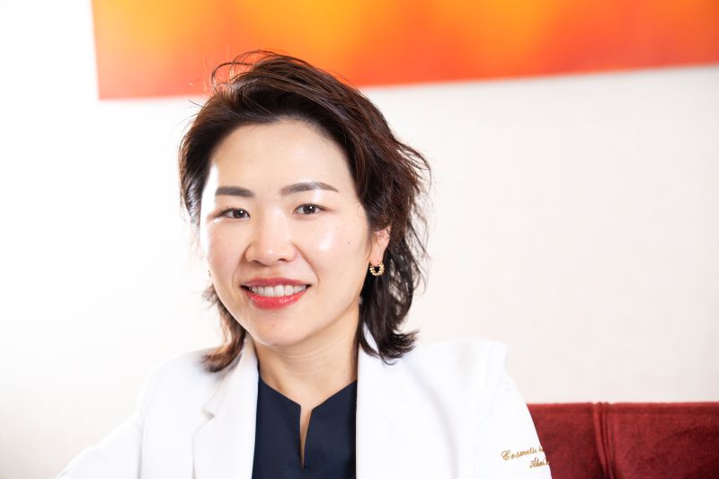 『湘南美容クリニック新宿本院』副院長ゾーン統括ドクターの金児美さん。（写真／平林直己）