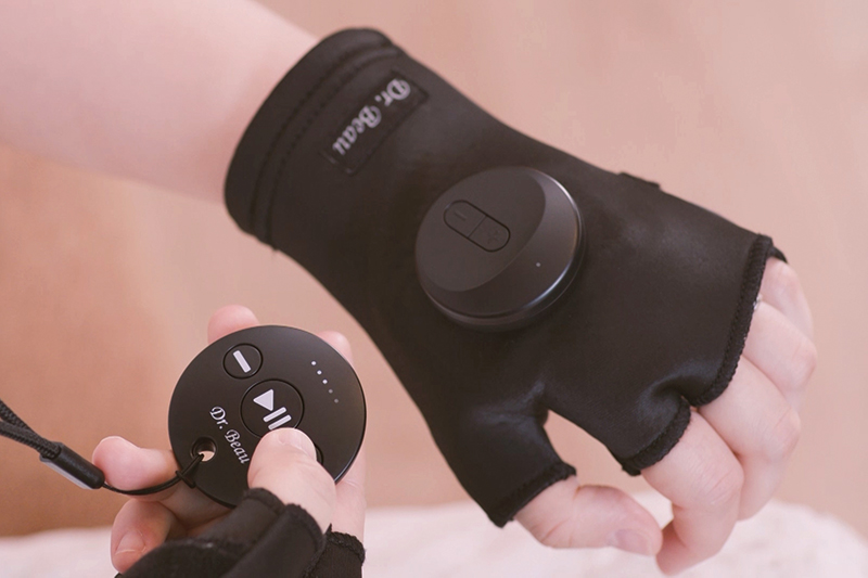 EMSレベルはコントローラーを使って10段階で調整