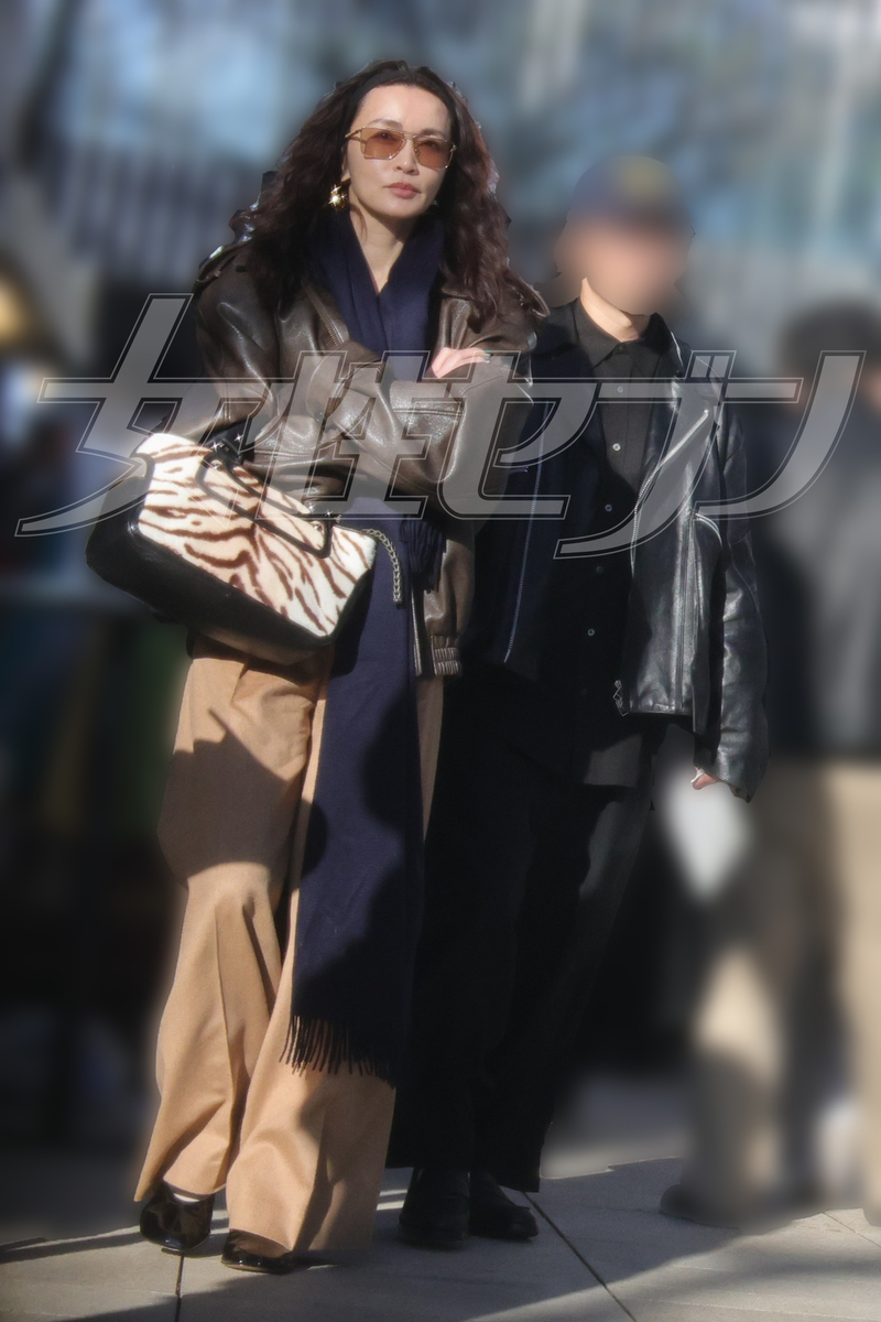 スタイルの良さも際立つ