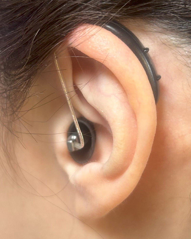 耳かけ型 RICタイプ