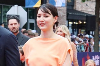 《久々の帰国》大谷真美子さん、都内の役所に出向くときはメガネをかけた“オフ姿”　WBC関係者エリアに姿を見せなかったのは、大谷翔平の“妻ファースト”な思いやりか 