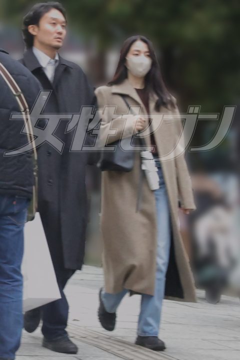 スラッとしたスタイルの夫婦（2026年3月）