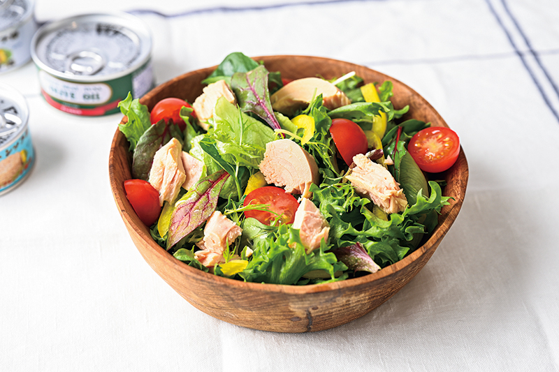 「由比缶詰所」4種のツナ缶 小型缶セット（撮影／田中宏幸）