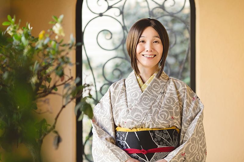 西洋占星術師・逢坂 杏さん