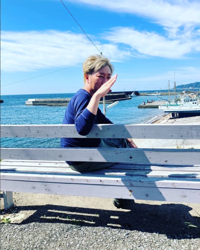 今はヒゲを伸ばしているとも(本人インスタより)