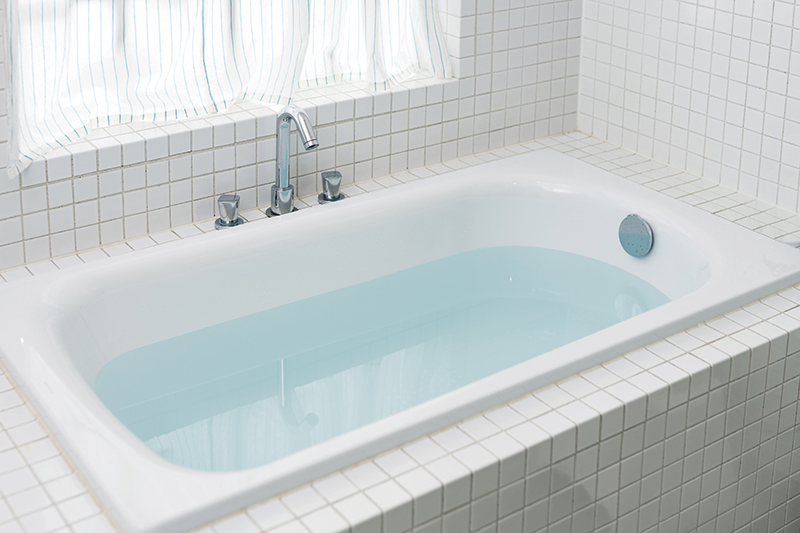 “目的別のお風呂の入り方”や“入浴に関する疑問”を解説（写真／PIXTA）