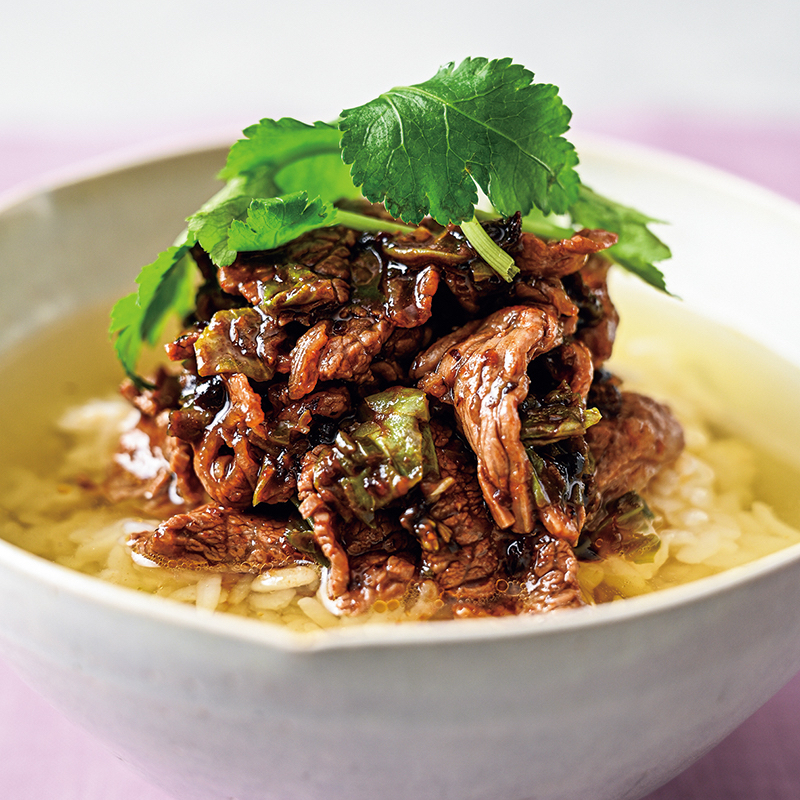 人気店『O2』の店主が教えてくれた「牛肉のふきのとうごまだれ茶漬け」