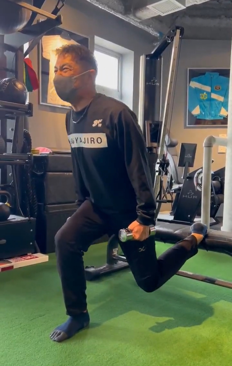 自主トレを行う森脇健児さん