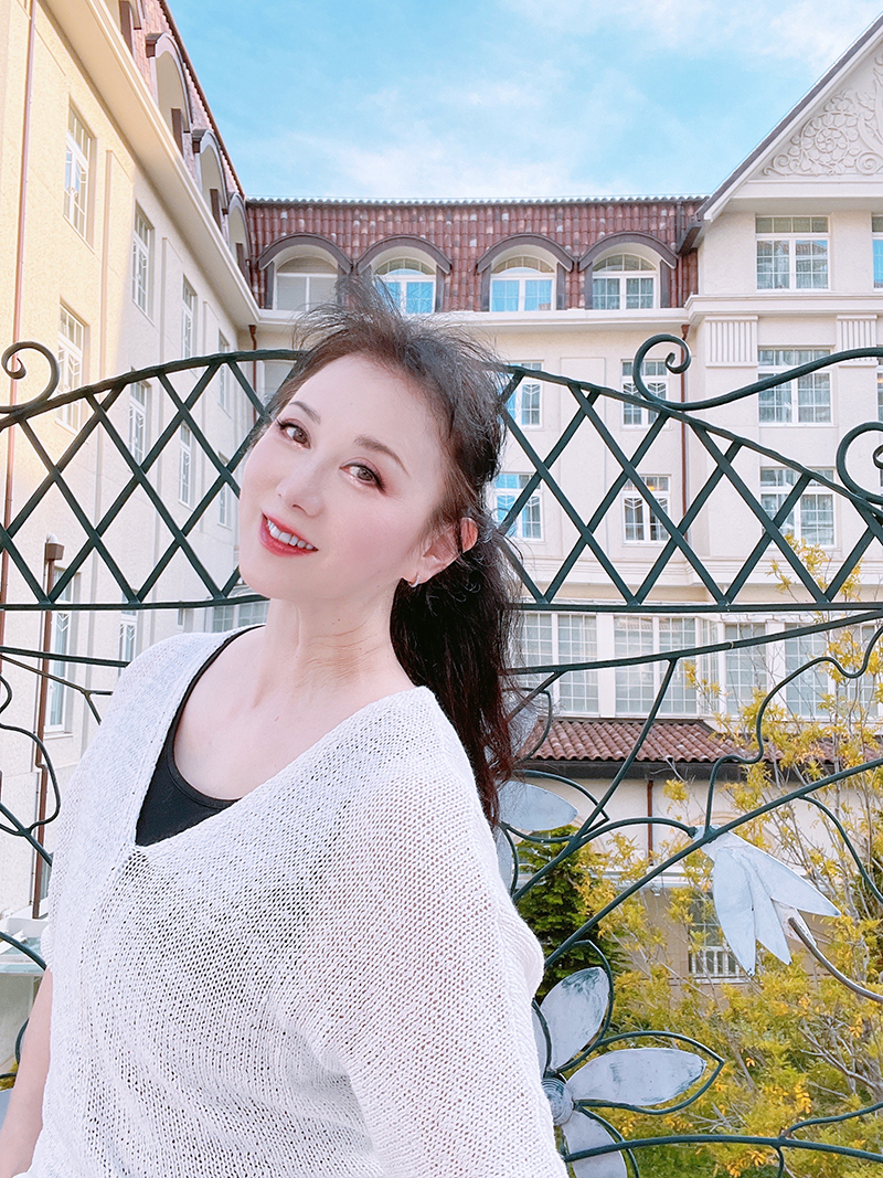 甲状腺がんと診断された高嶺ふぶきさん