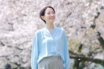 「満開の日曜日でも数えるほどしか人がいない」東京・駒込の“桜の大名所”でオバ記者が実感した“人…